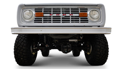 Ford Bronco 1975 Yulong White 302 Series Custom Black Interior