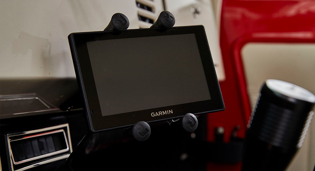 Garmin GPS device mounted inside a Classic Ford Bronco