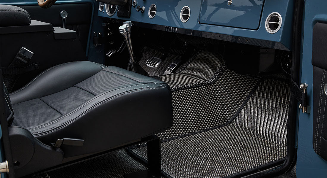 Classic Ford Bronco interior