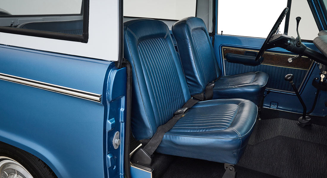 Ford Bronco Restored 1976 Brittany Blue 302 v8 with White Hard Top