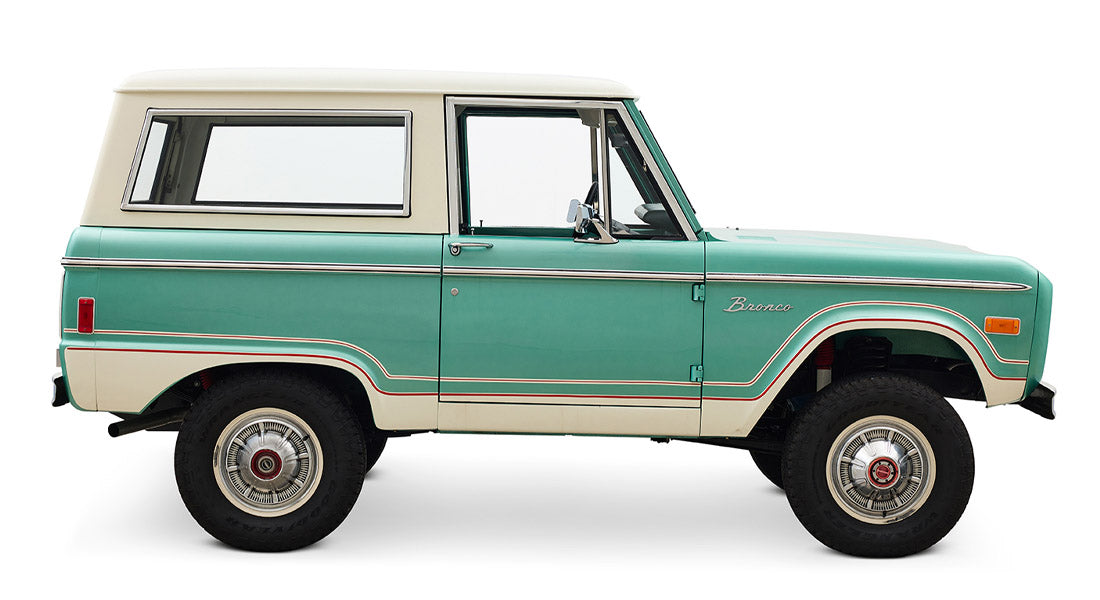 Restored Ford Bronco 1977 Light Jade 302 v8 with Wimbledon White Hard Top
