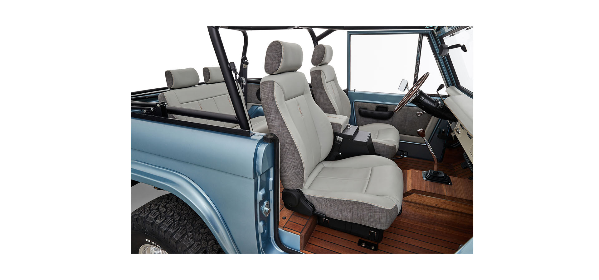 Classic Ford Bronco interior