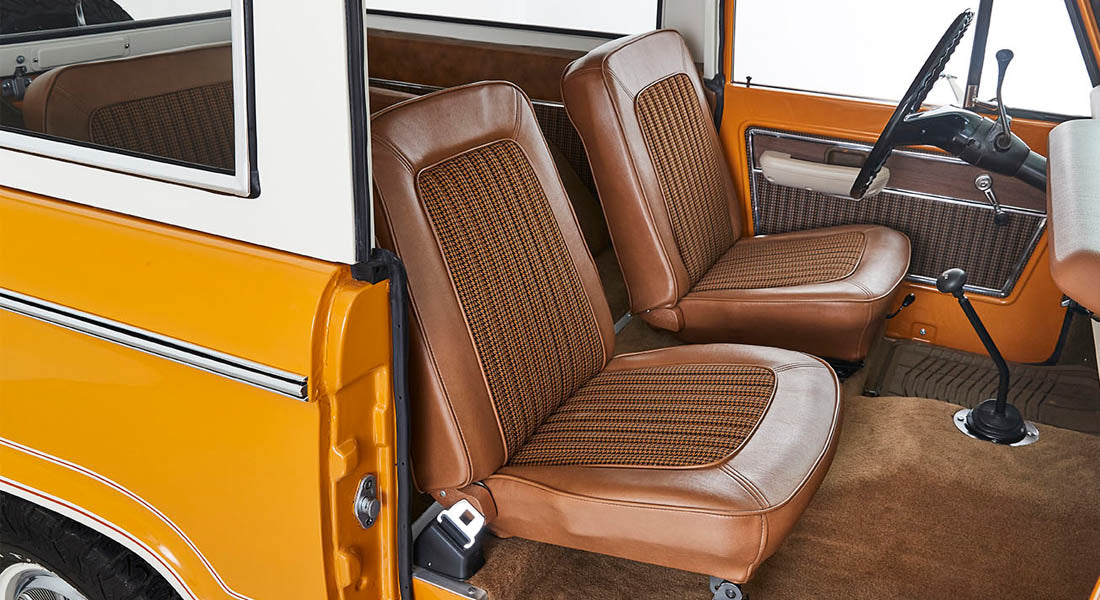 Classic Ford Bronco interior
