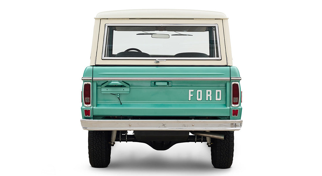 Restored Ford Bronco 1977 Light Jade 302 v8 with Wimbledon White Hard Top